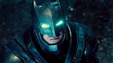 Copertina di 4 film di Batman nel 2019? Geoff Johns nega tutto (in modo fantastico)