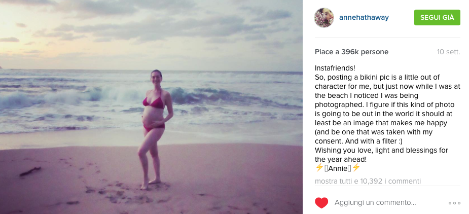 Foto con pancione pubblicata da Anne Hathaway su Instagram