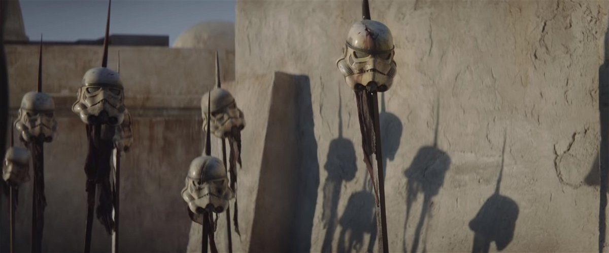 Le picche di Stormtrooper in una scena della serie TV The Mandalorian