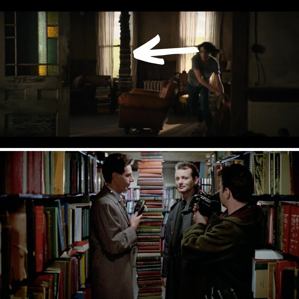 Sopra una immagine di Ghostbusters 3 e sotto una del primo film. In entrambi c'è una pila di libri che va da terra al soffitto