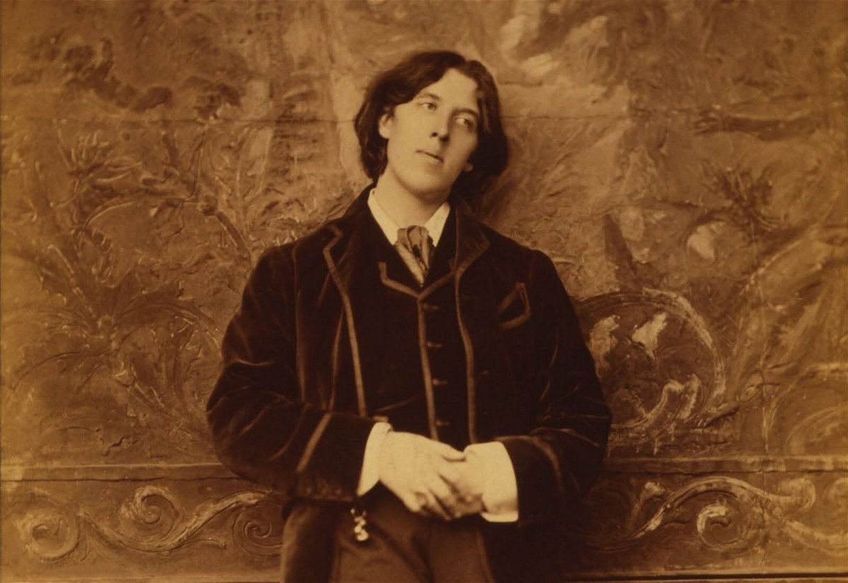 Un ritratto di Oscar Wilde