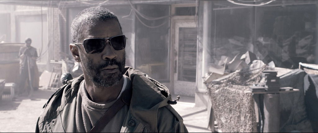 Denzel Washington in Codice Genesi