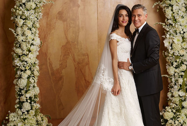Amal e George Clooney nel giorno del matrimonio