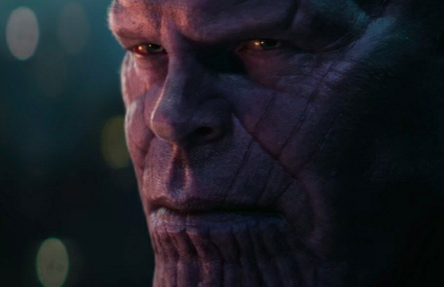 Clicca per vedere l'immagine originale Lo sguardo di Thanos nello spot di Infinity War