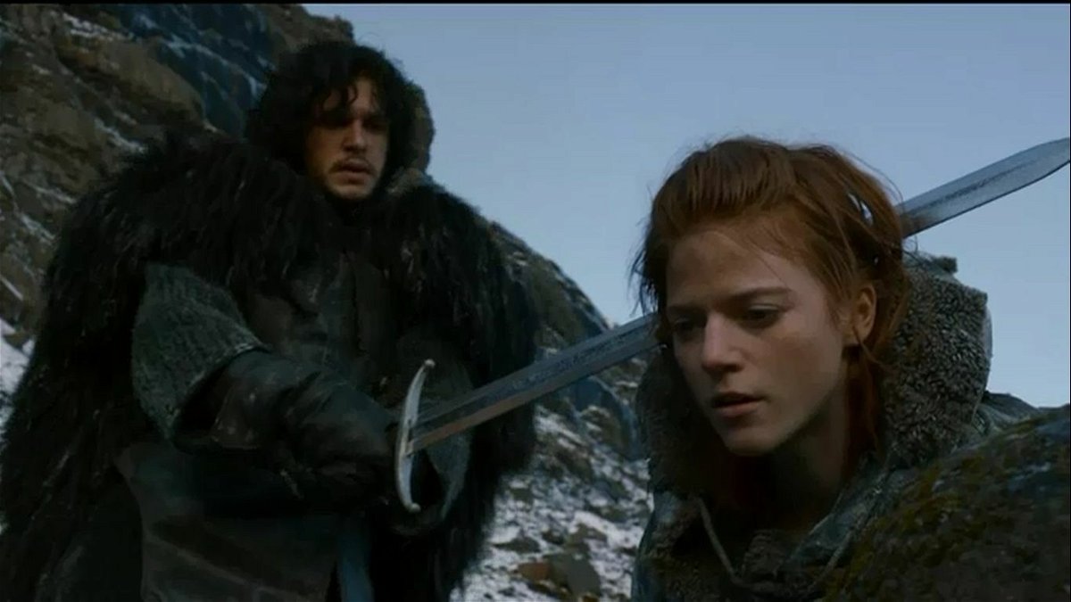 Kit Harington e Rose Leslie sul set di Game of Thrones