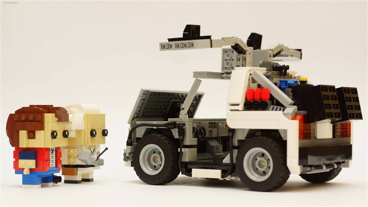I personaggi di Doc, Marty e la mitica DeLorean in chiave LEGO Brickheadz