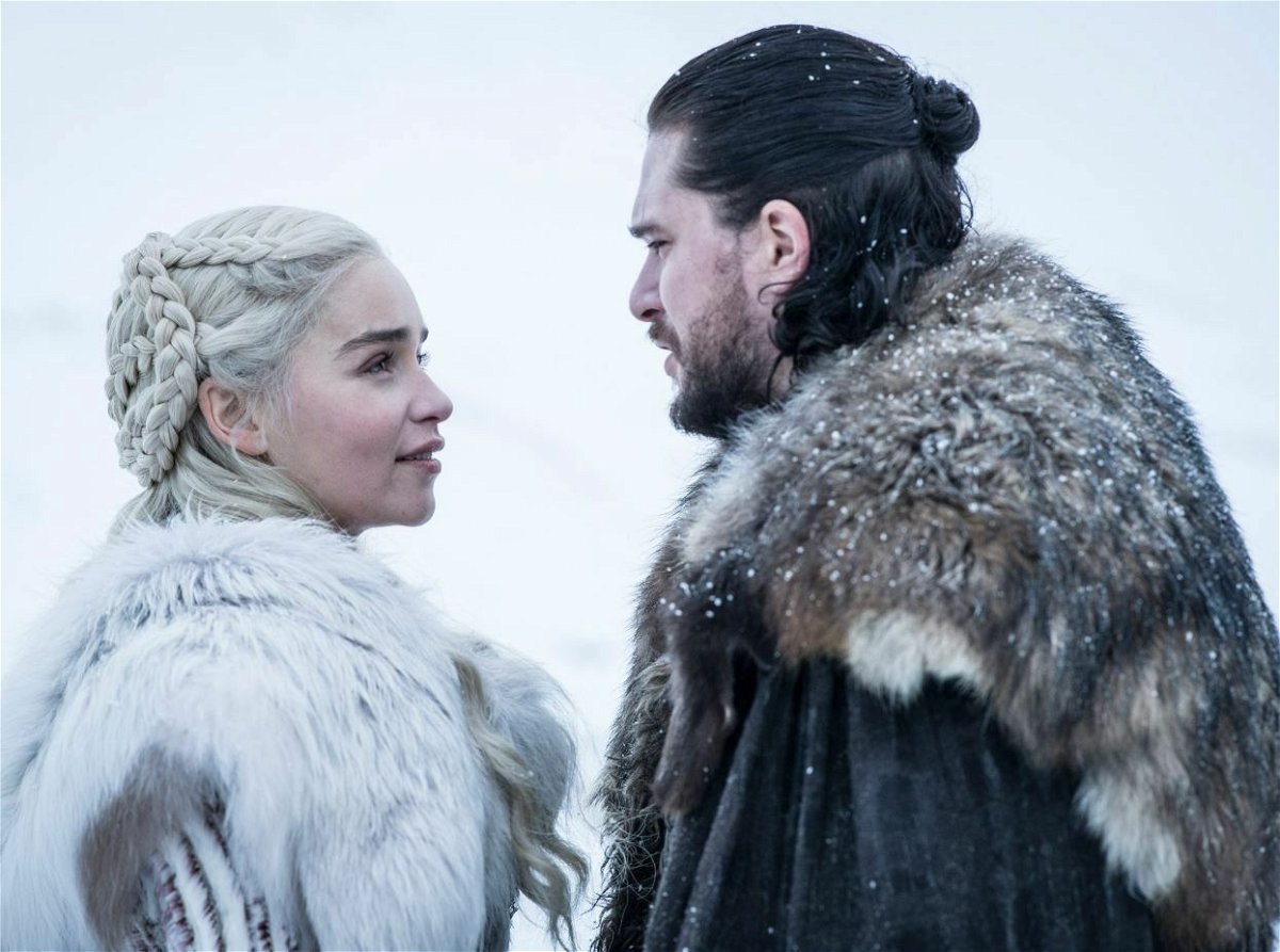 Daenerys e Jon in Game of Thrones 8