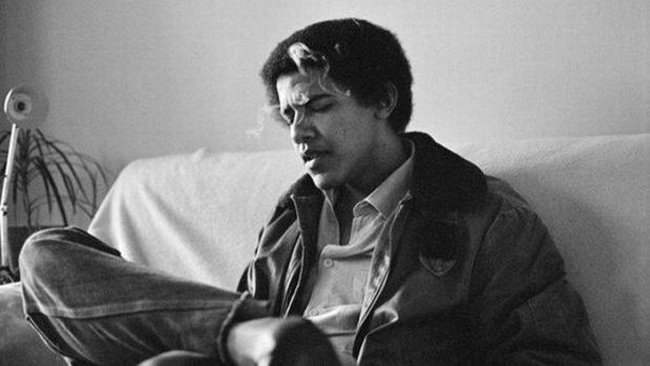 Barack Obama, giovane fumatore