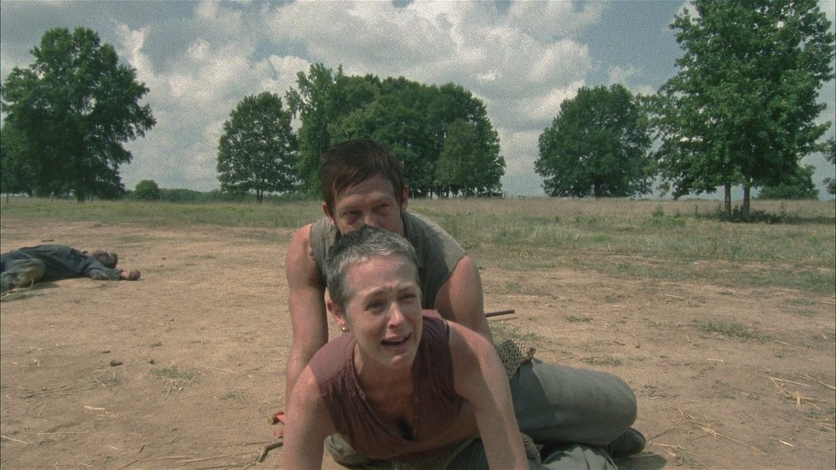 The Walking Dead: Carol nella stagione 2 con Daryl