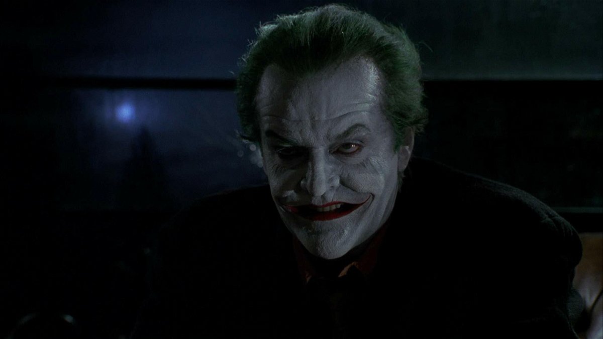 Jack Nicholson nei panni del Joker in una scena del film di Tim Burton