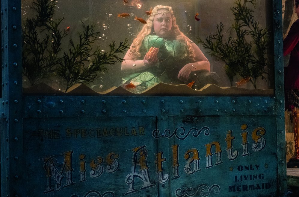 Miss Atlantis, la sirena del circo dei Fratelli Medici