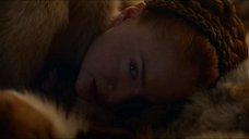 Copertina di Sophie Turner: 'Game of Thrones è stato il mio corso di educazione sessuale'