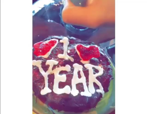 La torta del primo anniversario di Taylor Swift e Calvin Harris