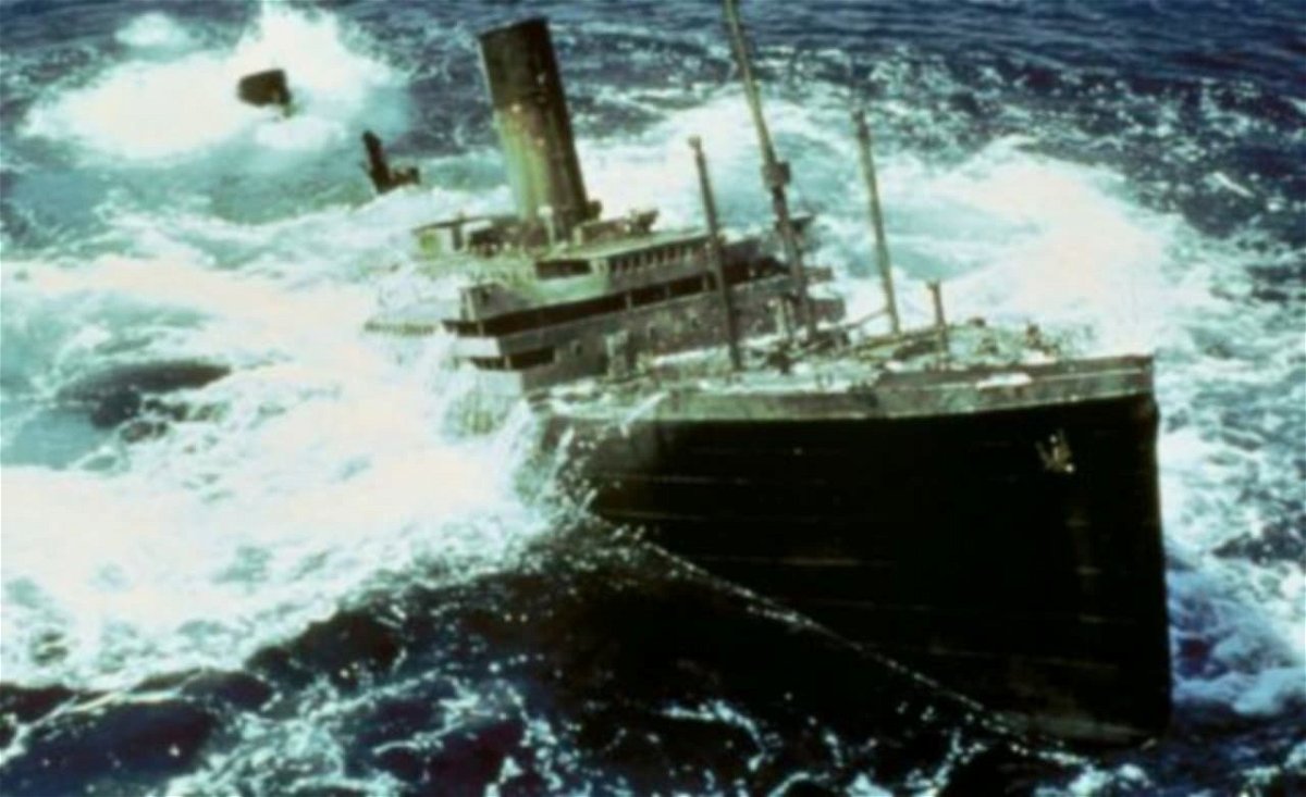 Il Titanic recuperato dagli abissi nel film Blitz nell'Oceano