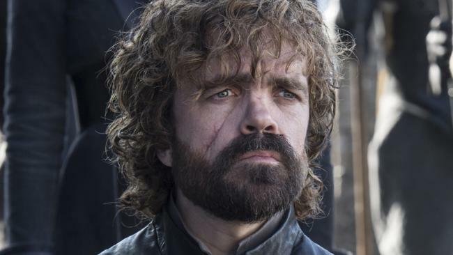 Peter Dinklage sul set di Game of Thrones nei panni di Tyrion Lannister