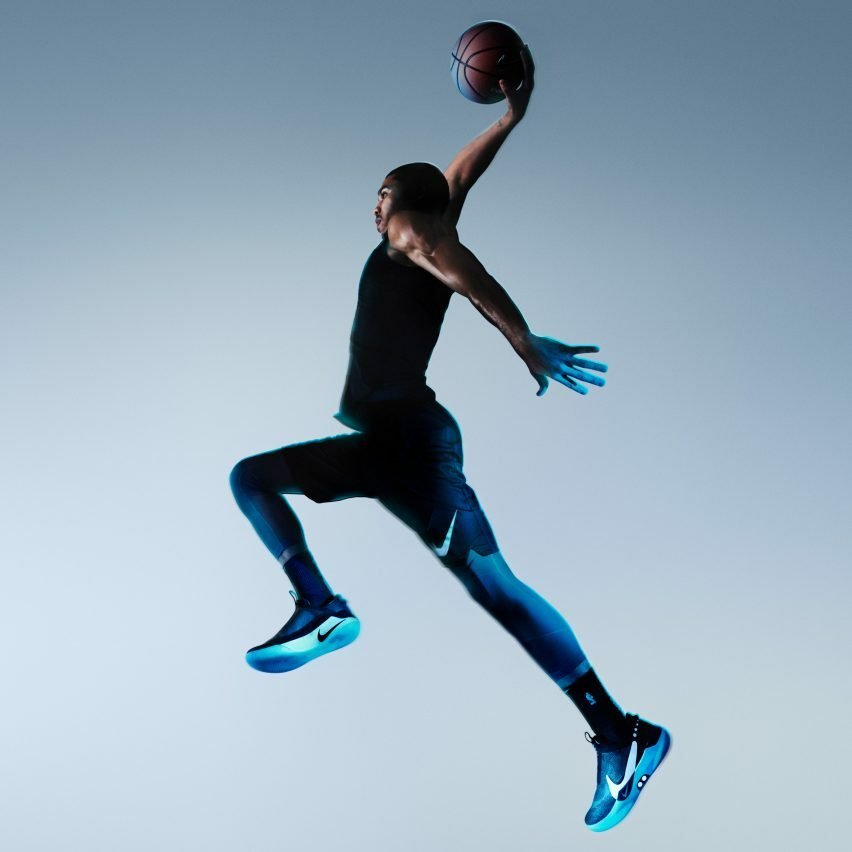 Immagine promozionale delle Nike Adapt BB