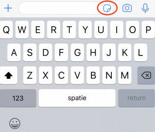 Il nuovo pulsante per utilizzare gli sticker su WhatsApp posizionato all'interno della barra di scrittura