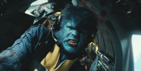 Il personaggio Bestia in una scena di X-Men - L'inizio