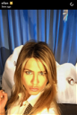 Copertina di Jennifer Aniston ha fatto il suo debutto ufficiale su Snapchat