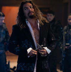 Copertina di Jason Momoa svela le due iconiche imprecazioni di Lobo che sta perfezionando [VIDEO]