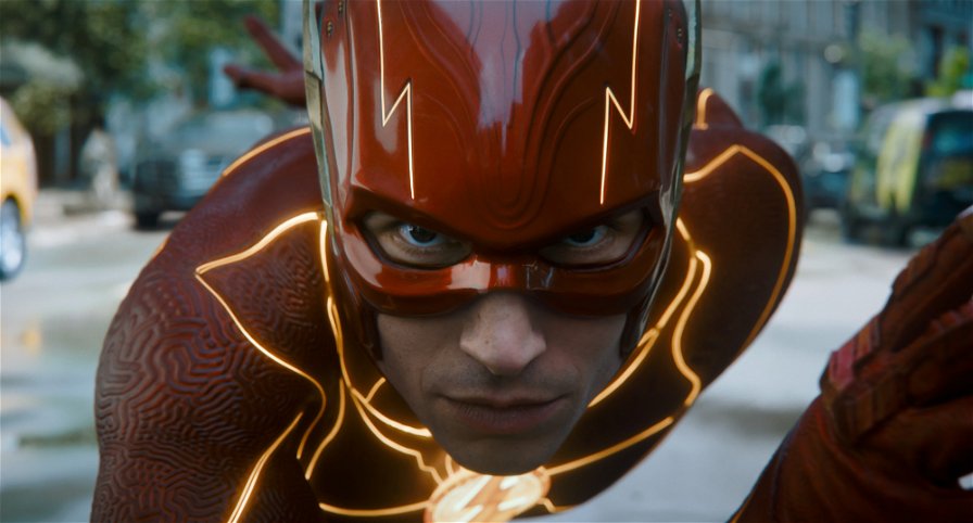 Ezra Miller come Barry Allen in The Flash
