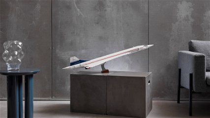 Copertina di LEGO vola supersonico sulle ali del Concorde!