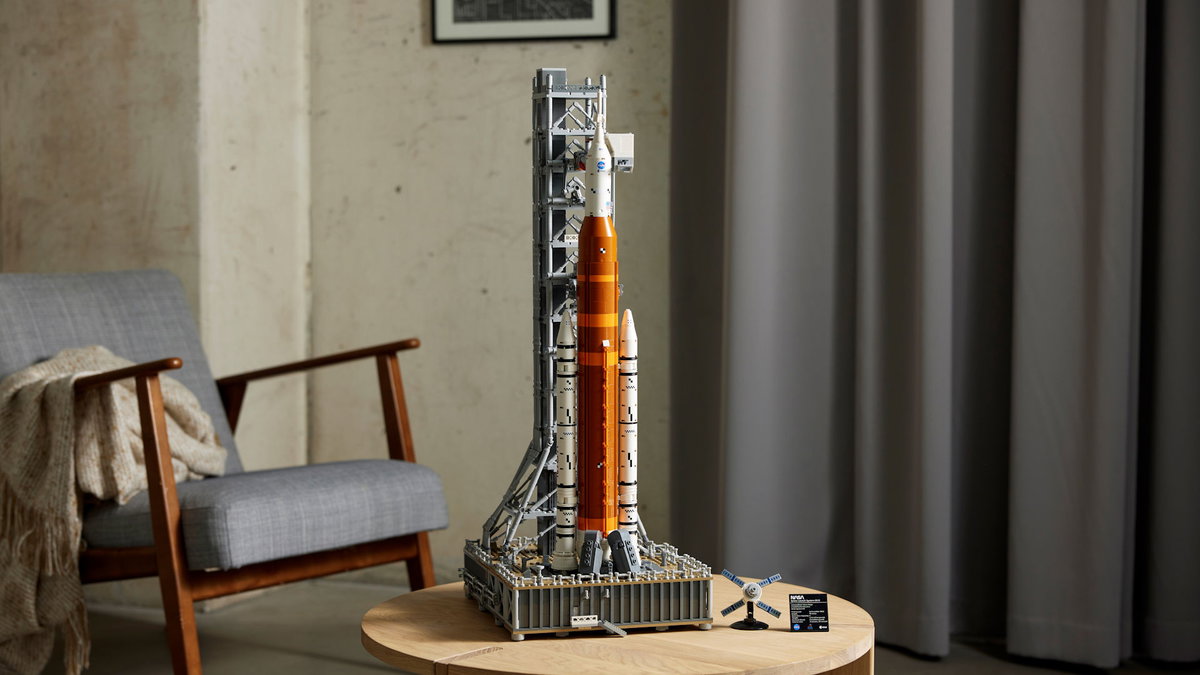 Immagine di LEGO ci porta nella Via Lattea con Artemis