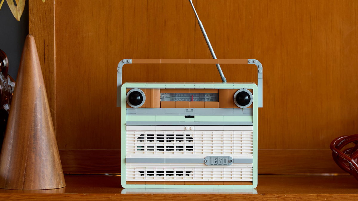 Immagine di LEGO Retro Radio: l'intramontabile incanto delle radio vintage