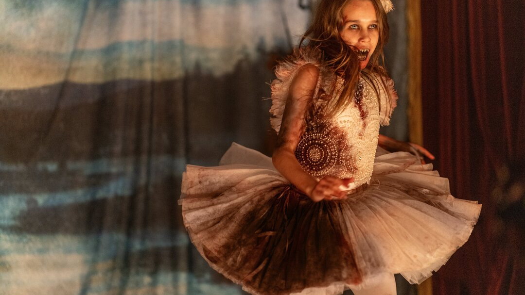 Immagine di Abigail, recensione: uno slasher dal sapore classico che morde e danza