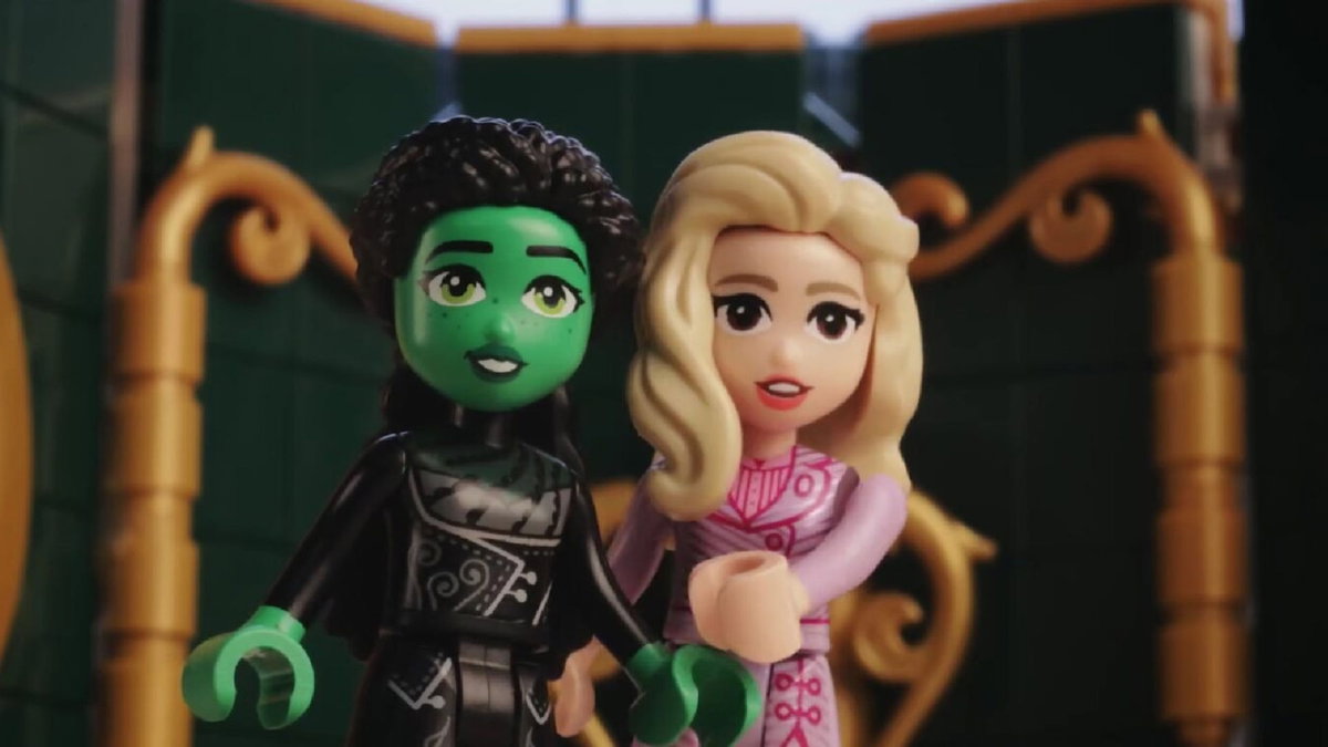 Immagine di LEGO e Wicked: il nuovo trailer in versione LEGO svela le mini-dolls dei futuri set