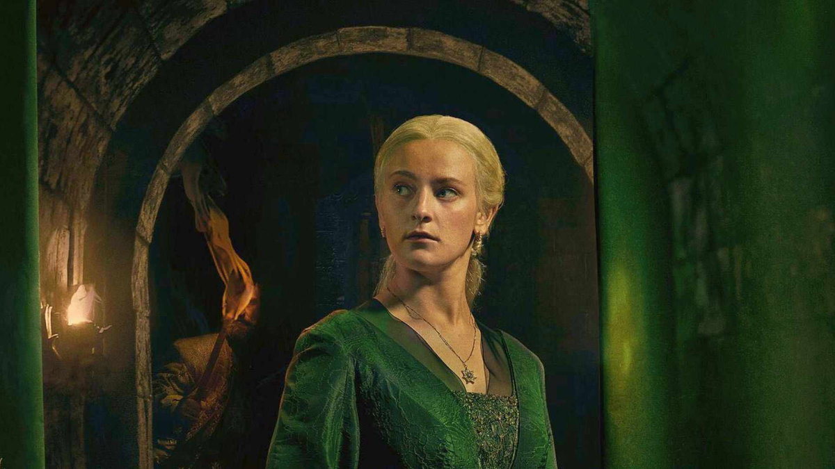 Immagine di House of the Dragon 2x01: "Formaggio" rassicura i fan sulla sorte del suo cane [FOTO]