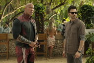 Copertina di Dwayne Johnson e Chris Evans devono salvare Santa Clause nel film Uno Rosso [TRAILER]
