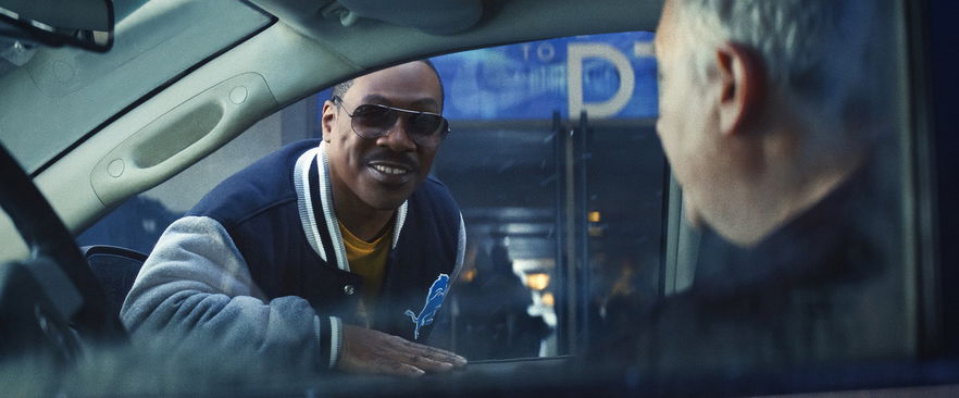 Beverly Hills Cop: Axel F, recensione: Eddie Murphy su Netflix fra nostalgia e divertimento