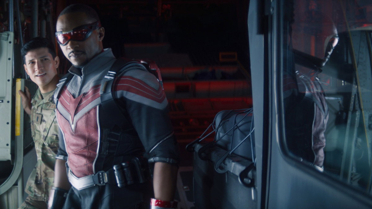 Immagine di Captain America: Brave New World, come mai Sam indossa un casco?