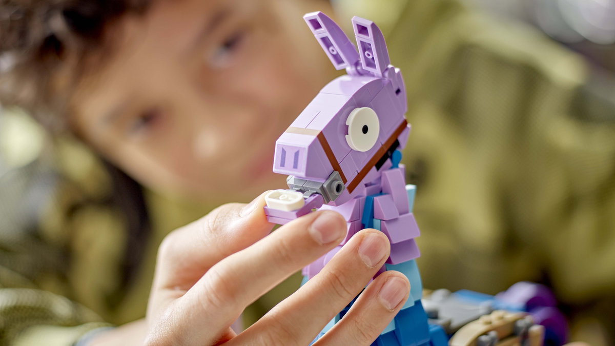 Immagine di Svelati i set LEGO Fortnite, e c'è anche Bananita!
