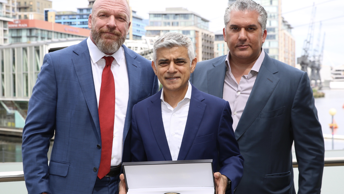 Immagine di WrestleMania a Londra: la WWE ci sta lavorando