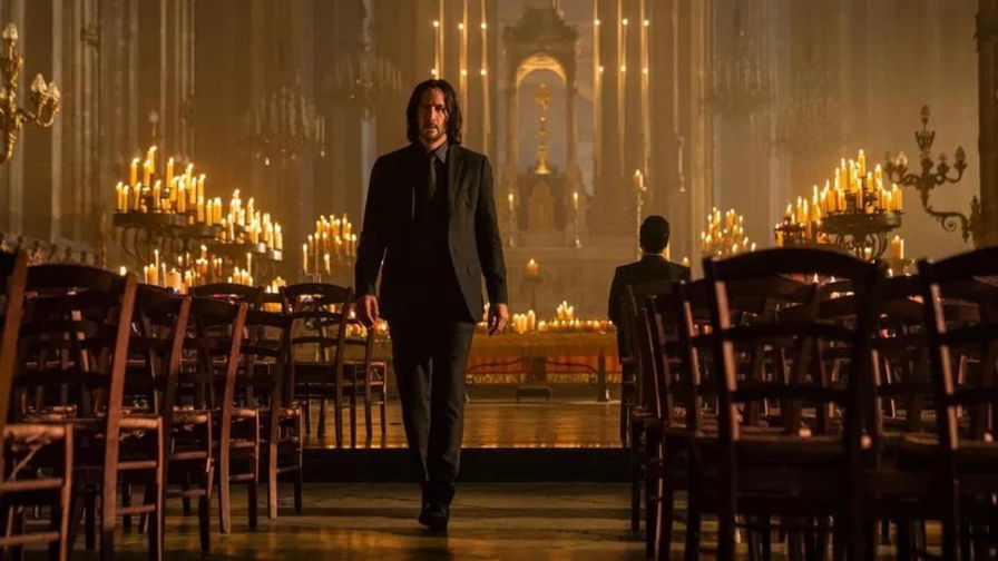 John Wick 4 - John Wick esce dalla chiesa