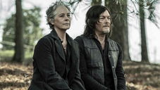 Copertina di The Walking Dead: Daryl Dixon, lo showrunner spiega perché Daryl e Carol non saranno mai una coppia