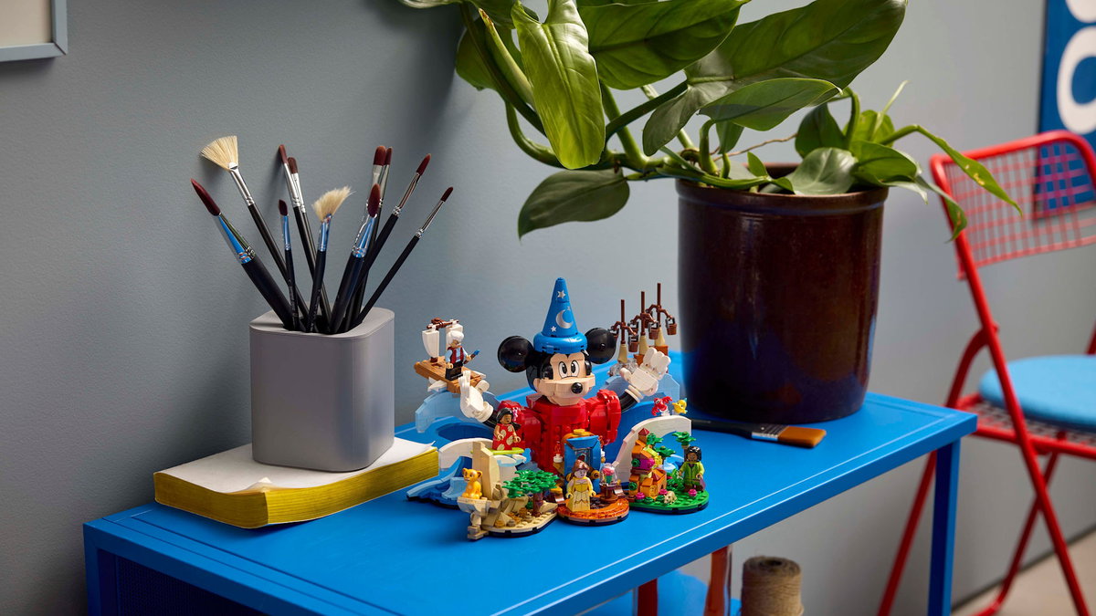 Immagine di Scopri il nuovo set LEGO Ideas Magia Disney e tutta la magia delle favole Disney
