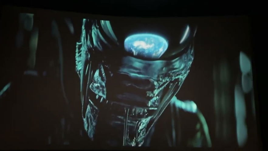 Alien: Earth, xenomorfo e mondo unici "approvati" da Ridley Scott e Sigourney Weaver