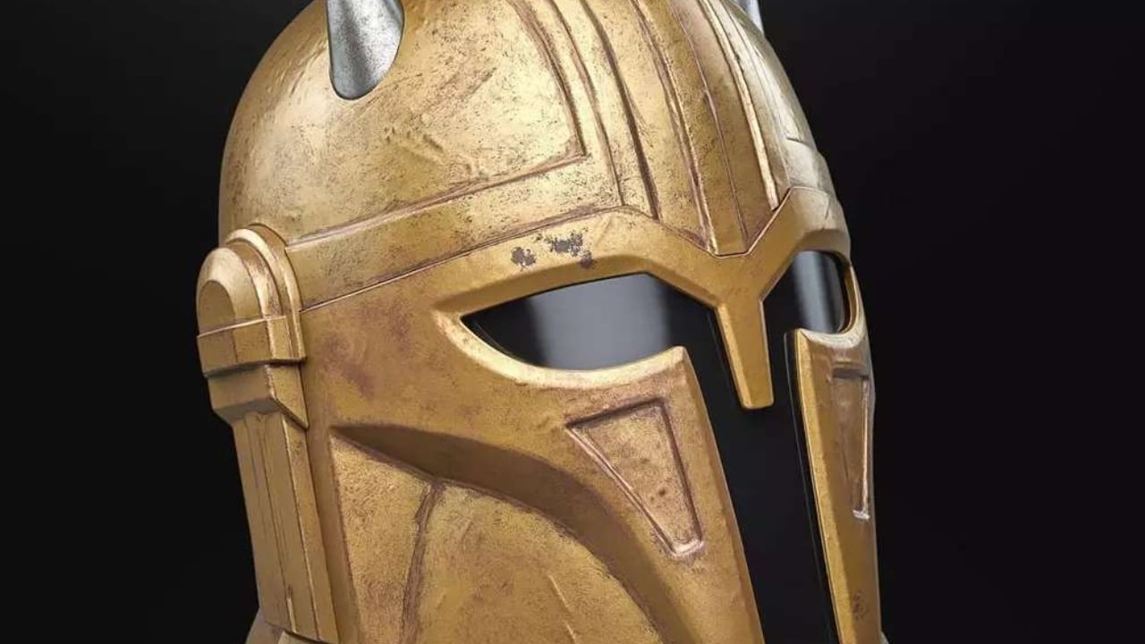 Immagine di Hasbro svela il Casco Elettronico di The Armorer: un must-have per i fan di The Mandalorian!