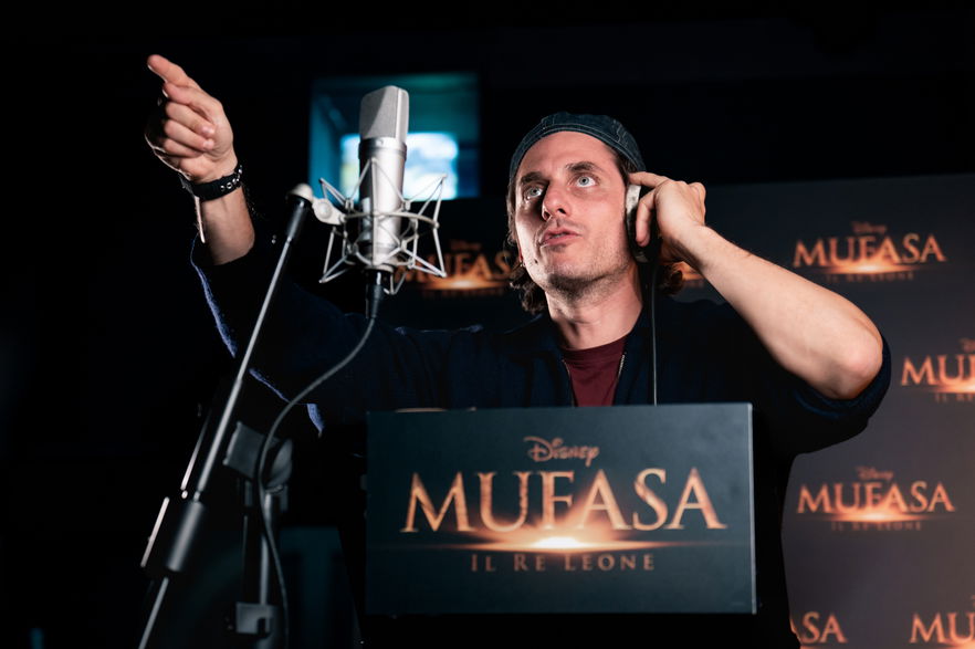 Luca Marinelli guida il cast italiano di voci per Mufasa: Il Re Leone