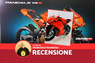 Copertina di LEGO Technic Ducati Panigale V4 S: la recensione