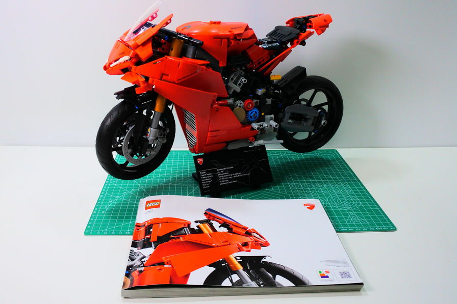 LEGO Technic Ducati Panigale V4 S: la recensione