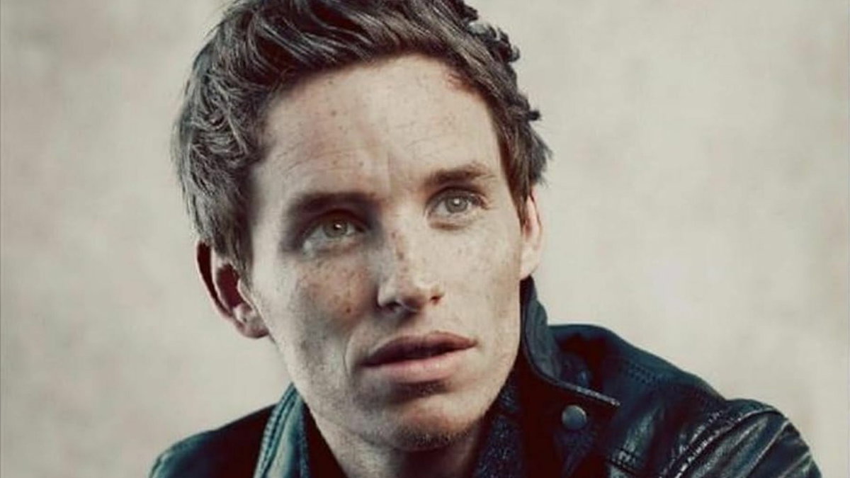 Immagine di Buon Compleanno Eddie Redmayne! Da Stephen Hawking a Lili Elbe, un viaggio tra le sue interpretazioni da Oscar