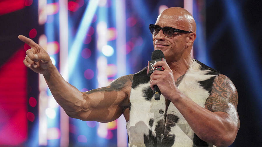 Immagine di WWE Raw su Netflix: ci sarà anche The Rock