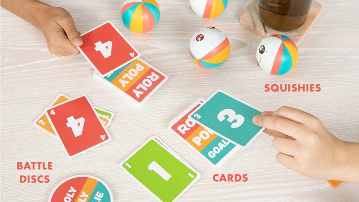 Immagine di Roly Poly Goalie è il nuovo gioco da tavolo per bambini di Exploding Kittens