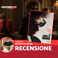 Copertina di A Complete Unknown, recensione: il mistero di Bob Dylan tra musica e cinema