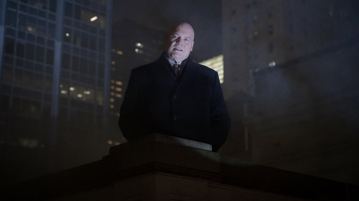 Immagine di Daredevil: Rinascita, chi è il ragazzo che chiede aiuto in libreria?