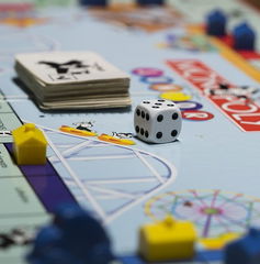 Copertina di Chi compra e quali giochi da tavolo oggi in Italia?